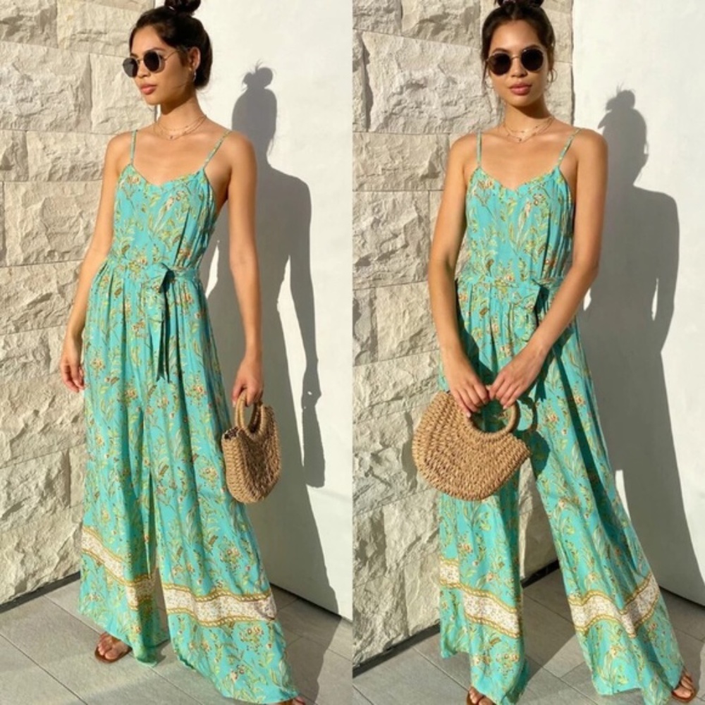 Boho mint floral print belted wide leg jumpsuit - Picture 2 of 3
